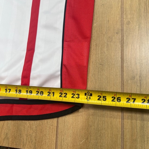 Umbro UAE United Arab Emirates Soccer Jersey 2002 2003 White Red Mens Large - Picture 7 of 10